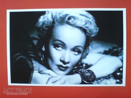Marlene Dietrich Pocztówka Chiny 2011 n.1