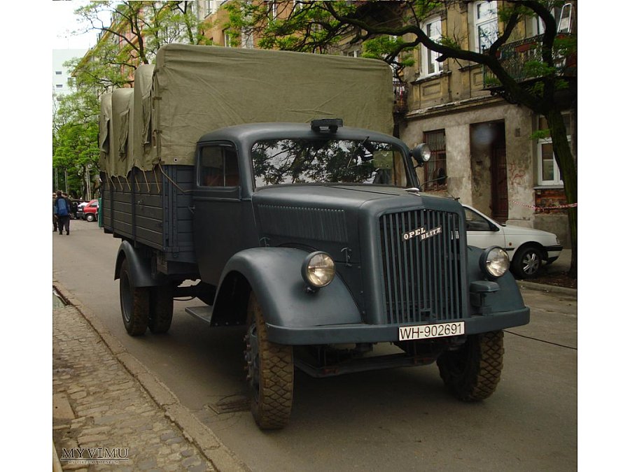 Опель блиц грузовик фото