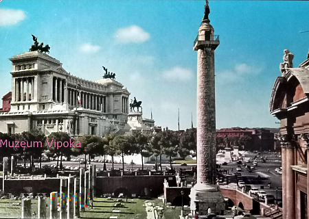 Rzym - Pomnik Wiktora Emanuela II +kolumna Trajana