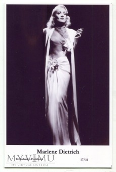 Marlene Dietrich Swiftsure Postcards 17/31