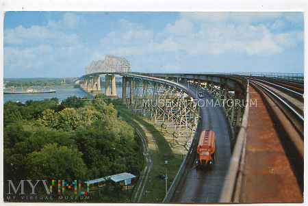 New Orleans - Most Huey P. Long Bridge - 1957