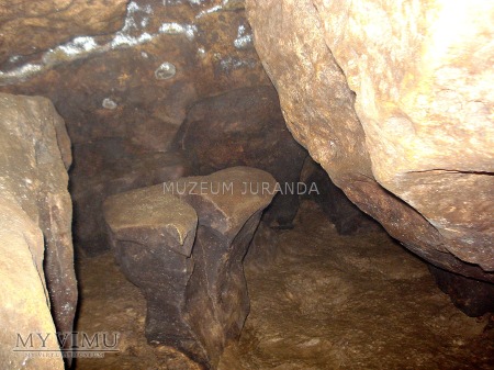 Jaskinia na Kamieniu