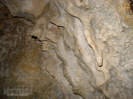 Jaskinia III