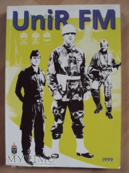Duże zdjęcie Uniformsreglemente för Försvarsmakten 1999