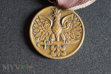 Duże zdjęcie Medal Wojska - wersja Spink & Son - nadaniowy