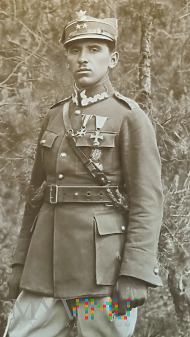 Oficer II RP - Porucznik Ernest Angelo