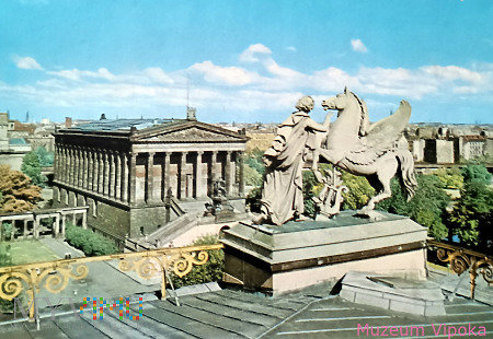 Berlin - Pomnik konny Fryderyka Wilhelma IV +pegaz