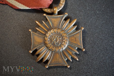 Duże zdjęcie Brązowy Krzyż Zasługi RP 1944 -1952