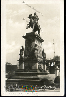 Duże zdjęcie Lázně Poděbrady - Pomnik króla Jerzego - połowa XX