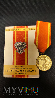 Legitymacja wraz z Medalem Za Warszawę