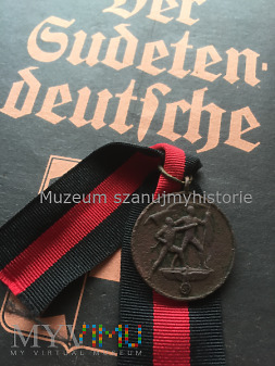 Duże zdjęcie Medaille zur Erinnerung an den 1. Oktober 1938