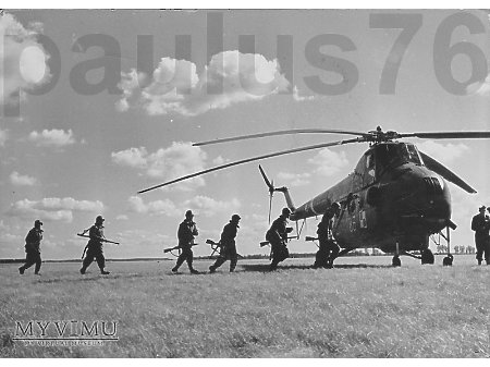 Duże zdjęcie Mi-4A, 06