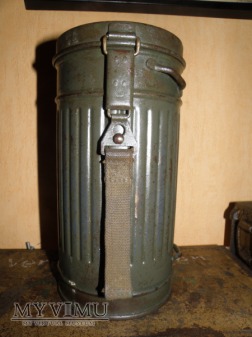 Puszka na Maska P-Gas 1937 rok.
