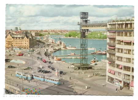 Duże zdjęcie Stockholm Slussen med Katarinahissen 1963