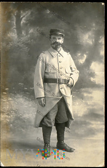 Stare zdjęcie postaci - mundurowy