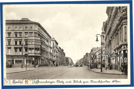 Berlin Strausberger-Platz zum Frankfurter Allee.a