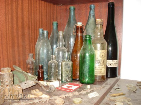 Butelki różnego typu