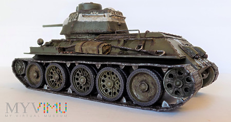 T-34/76 obr. 1943 wyprodukowany przez fabr. Nr 112
