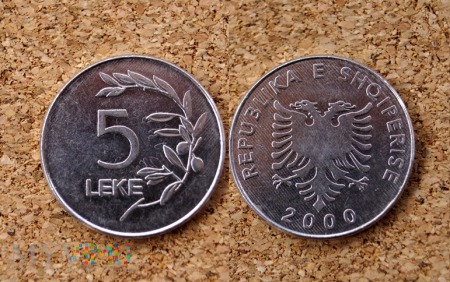 Albania, 5 LEKE 2000