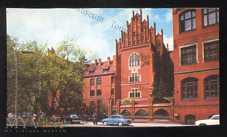 Toruń - Uniwersytet - Collegium M. - lata 60-te