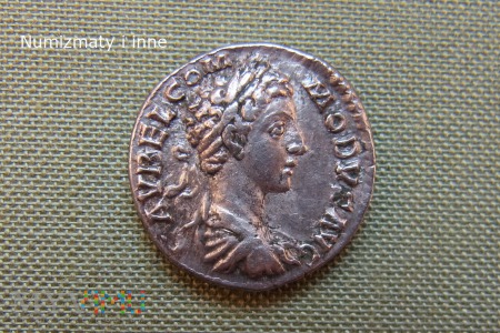 denar Kommodusa