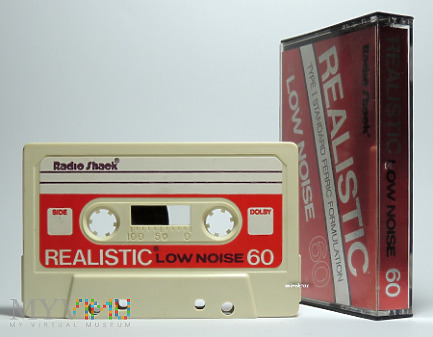 Radio Shaek Realistic Low Noise 60