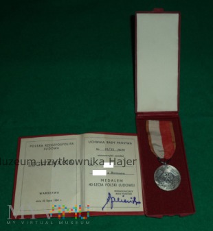 Medal 40-Lecia Polski Ludowej - 1984