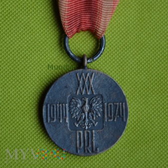 Duże zdjęcie Medal XXX-lecia PRL