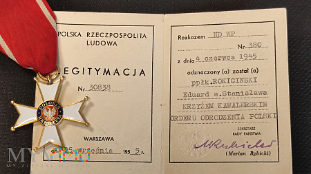 Duże zdjęcie Legitymacja wraz z Krzyżem Orderu Odrodzenia Polsk