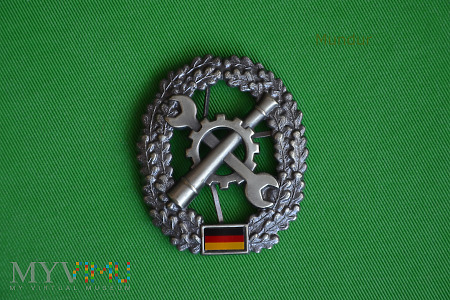 Bundeswehra: oznaka na beret Instandsetzung