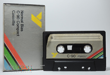 Y C-90 kaseta magnetofonowa