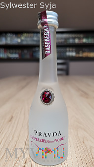 Pravda Vodka Raspberry