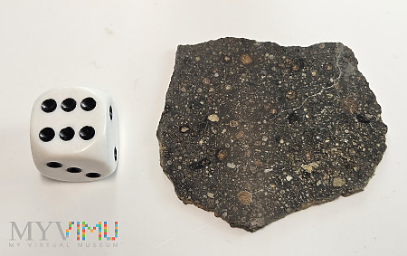 33 Nagijr 001- 9,5 gram- meteoryt Chondryt W CV3