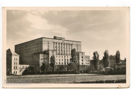 W-wa - Akademik przy Placu Narutowicza -1946-55