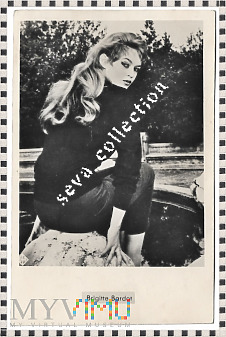 BRIGITTE BARDOT - POCZTÓWKA / FOTOGRAFIA