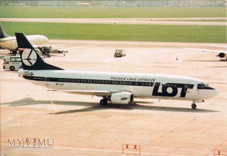 Boeing 737-45D, SP-LLF