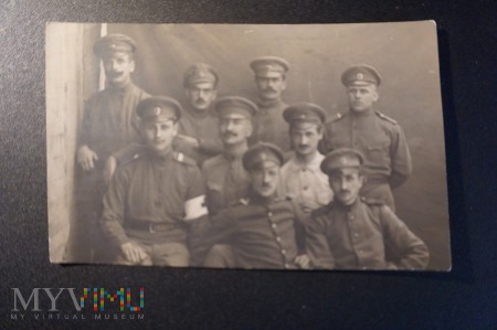 Zdjęcie żołnierzy - grupowe na pamiątkę