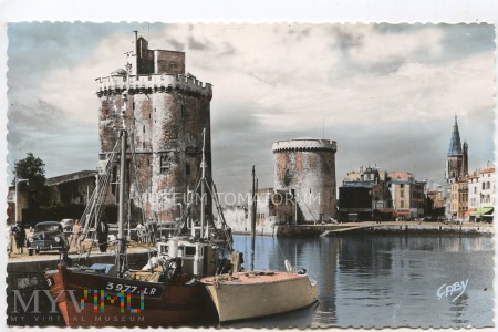 Duże zdjęcie Rochelle - Wieże portowe - lata 50-te XX w.