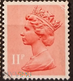 Elżbieta II, GB 700