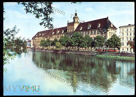 Wrocław - Uniwersytet im. B. Bieruta (!) - 1972