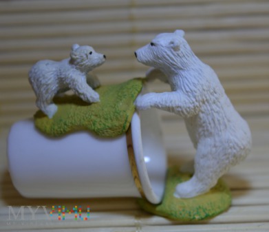 Naparstek z niedźwiedziami polarnymi