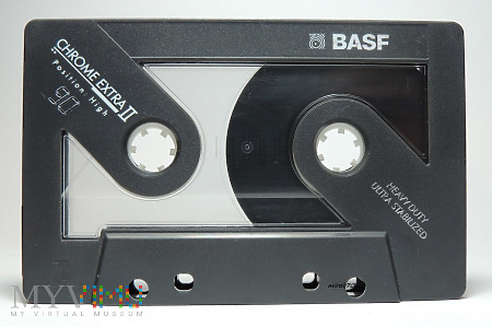 Duże zdjęcie BASF Chrome Extra II 90 kaseta magnetofonowa
