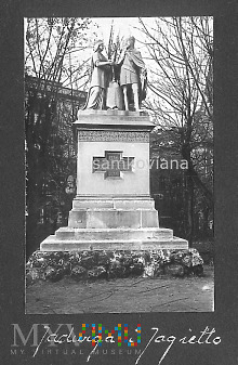 Pomnik Jadwigi i Jagiełły