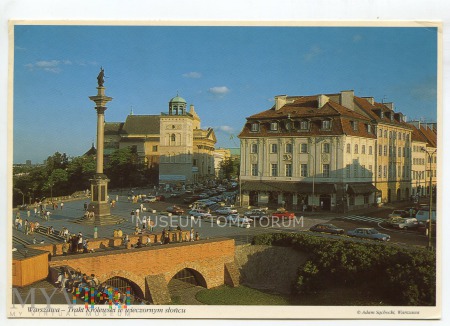Duże zdjęcie W-wa - Plac Zamkowy i gotycki most - 1993
