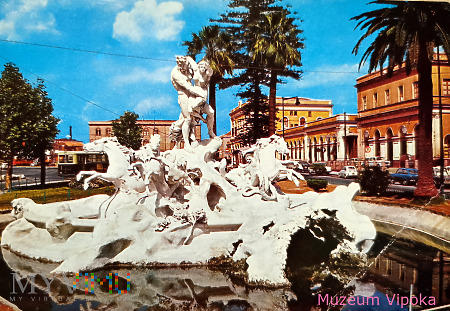Duże zdjęcie Katania - fontanna: Porwanie Prozerpiny