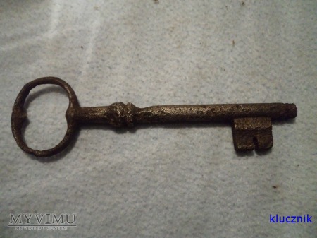 klucz od drzwi 008