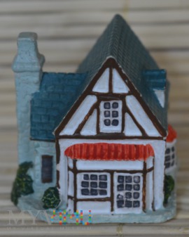 Lenox-ENGLISH COUNTRY COTTAGE