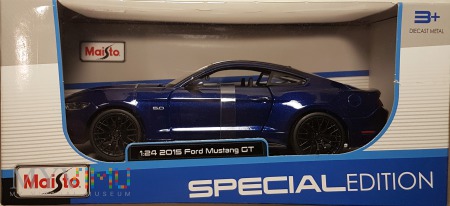 Duże zdjęcie 2. Ford Mustang 1:24 box