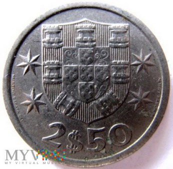 Duże zdjęcie 2.5 escudo, 1974 r. Portugalia