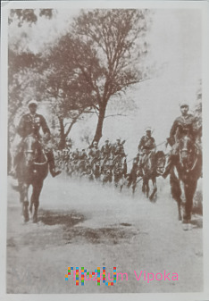 2 szwadron 7 pułku strzelców konnych w marszu
